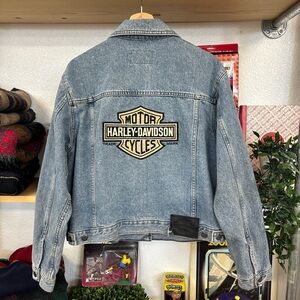 Vintage Harley-Davidson Blue Denim Jacket with Logo Patch